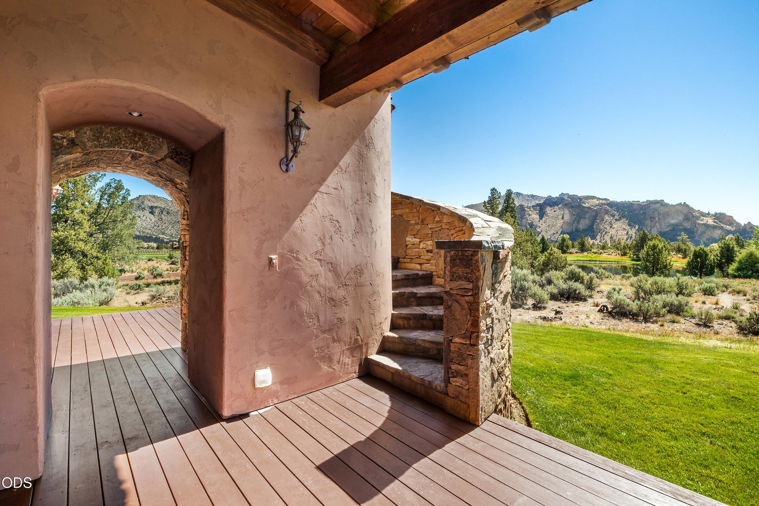 Exterior stairway to upper floor and Smith Rock views