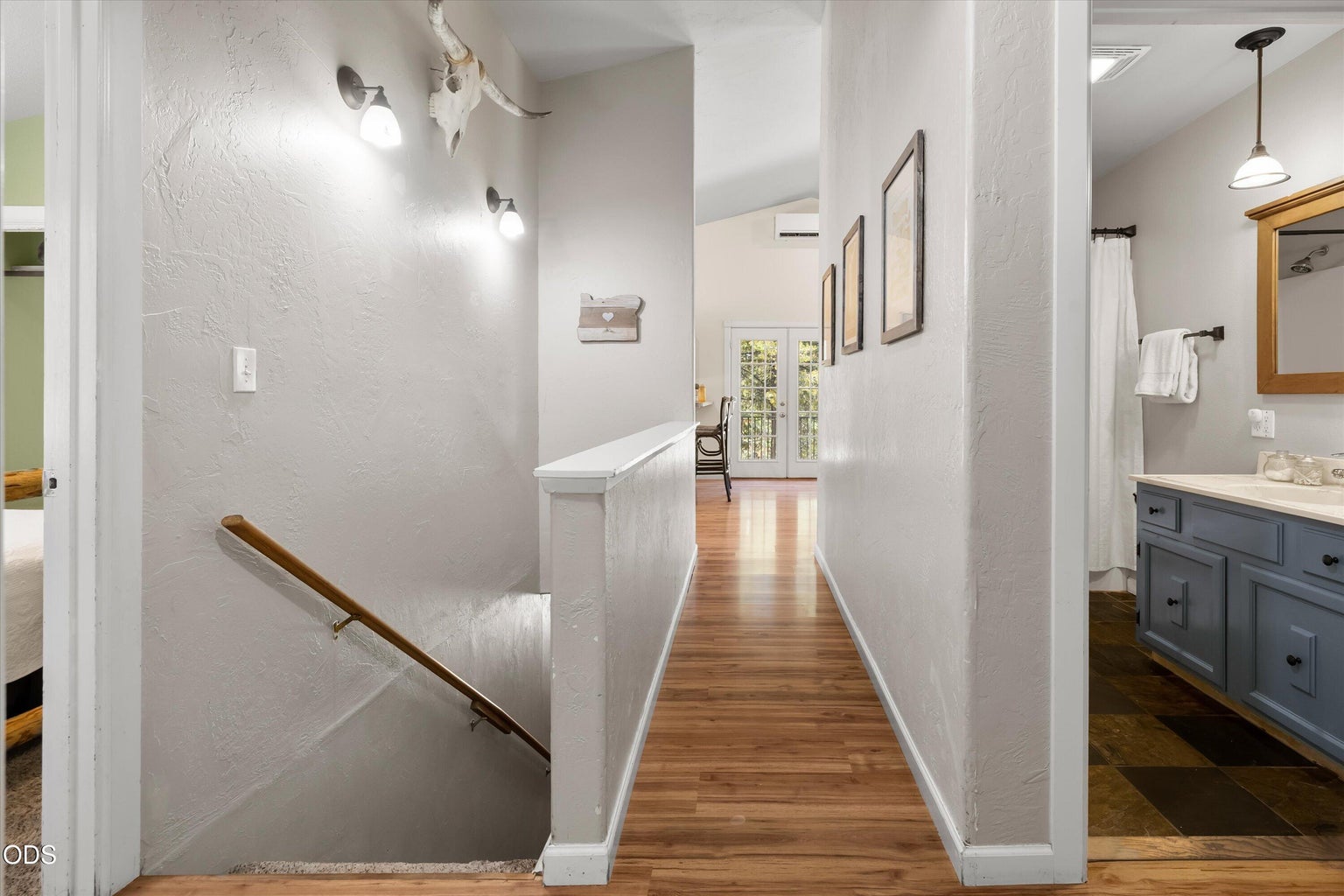 Photo of 53345 Riverview Drive 6 of 66