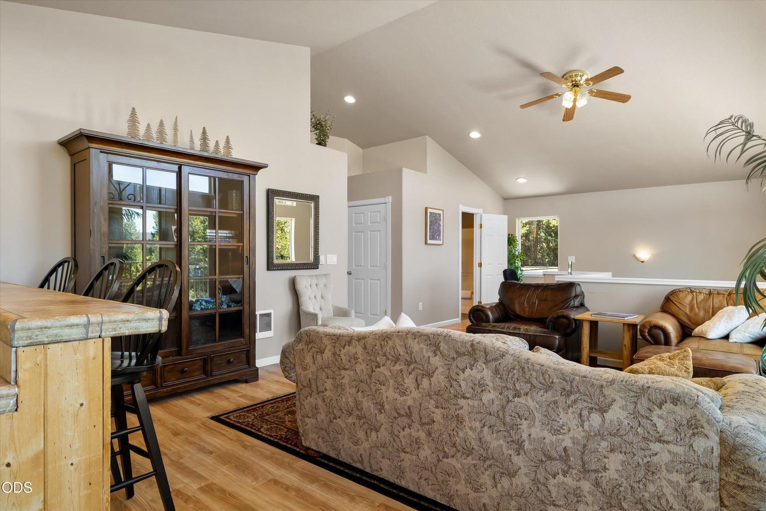 Photo of 53345 Riverview Drive 33 of 66