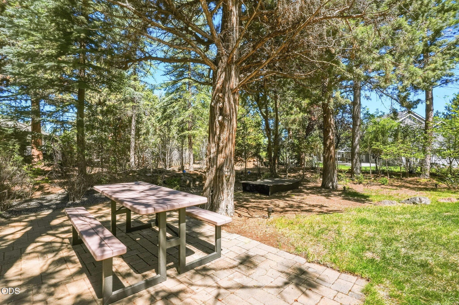 Additional Outdoor Entertaining Area.