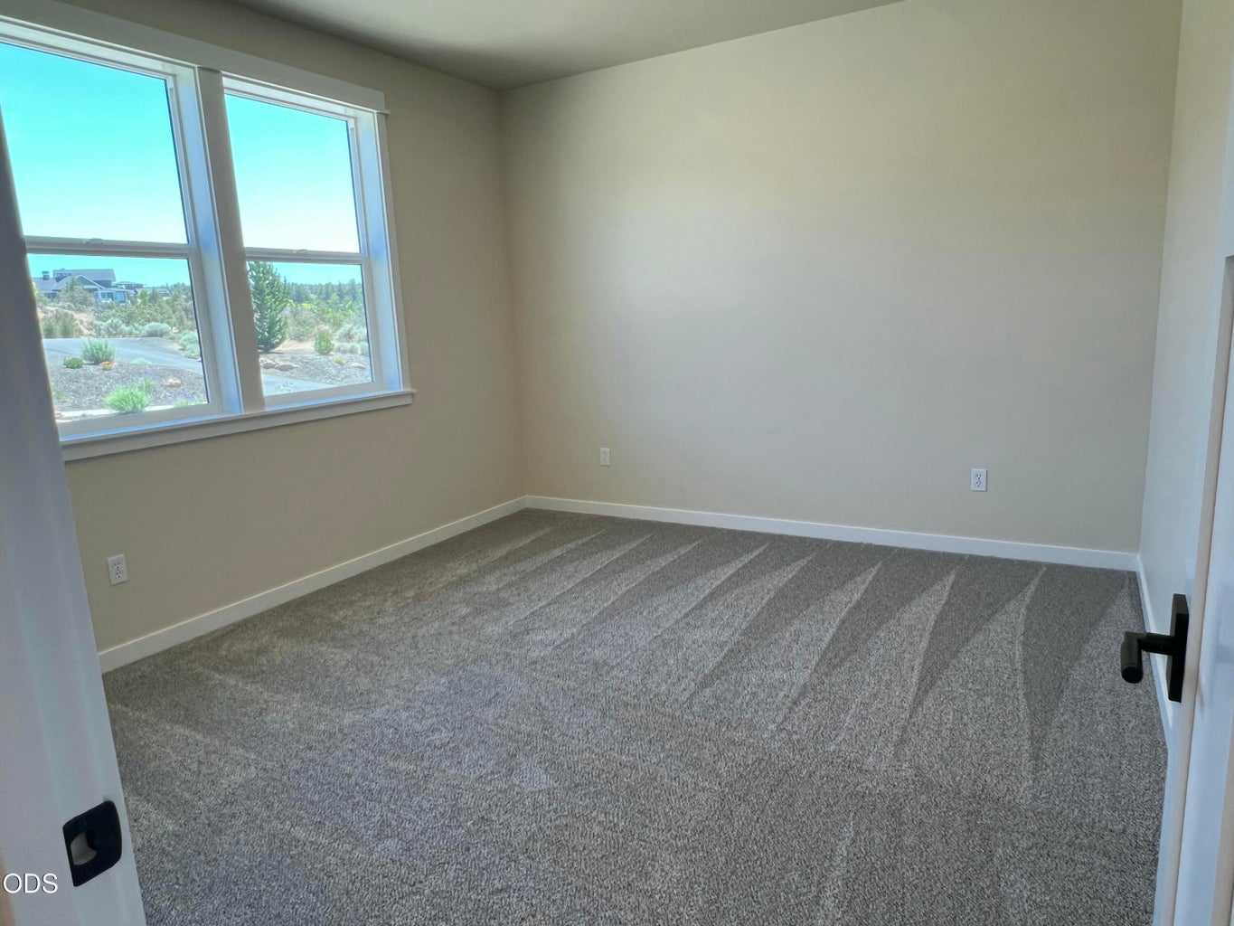 Photo of 202 SE Larkspur Drive 51 of 65