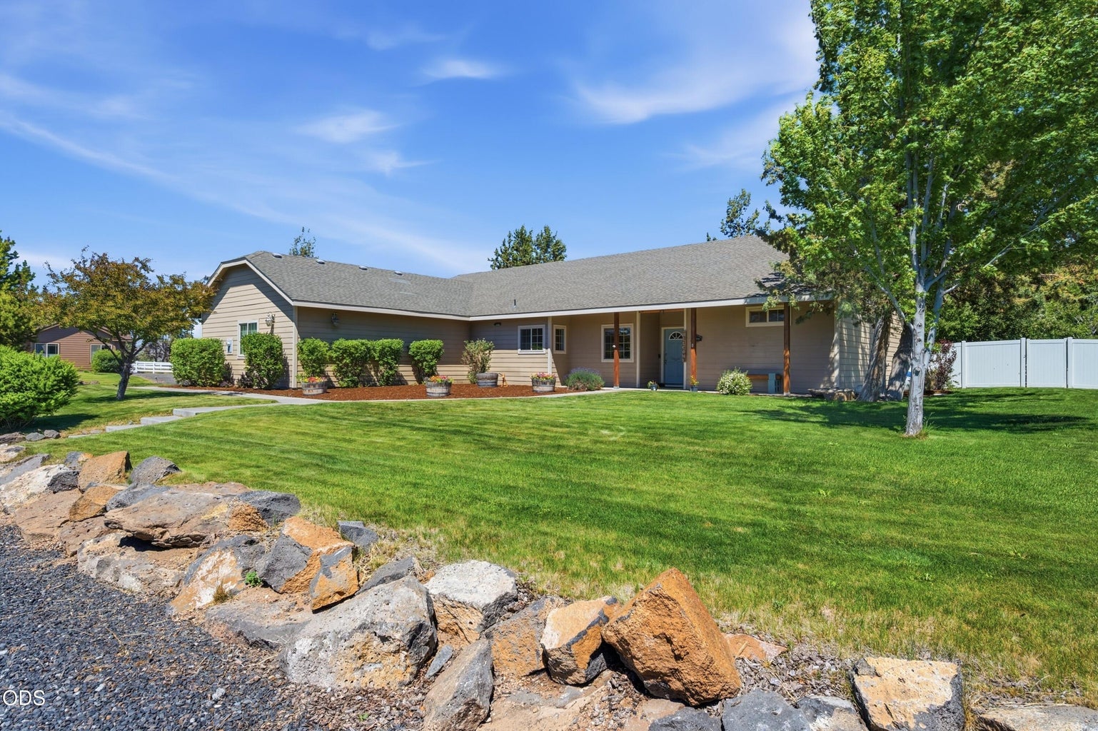 Photo of 502 Foss Drive 3 of 34