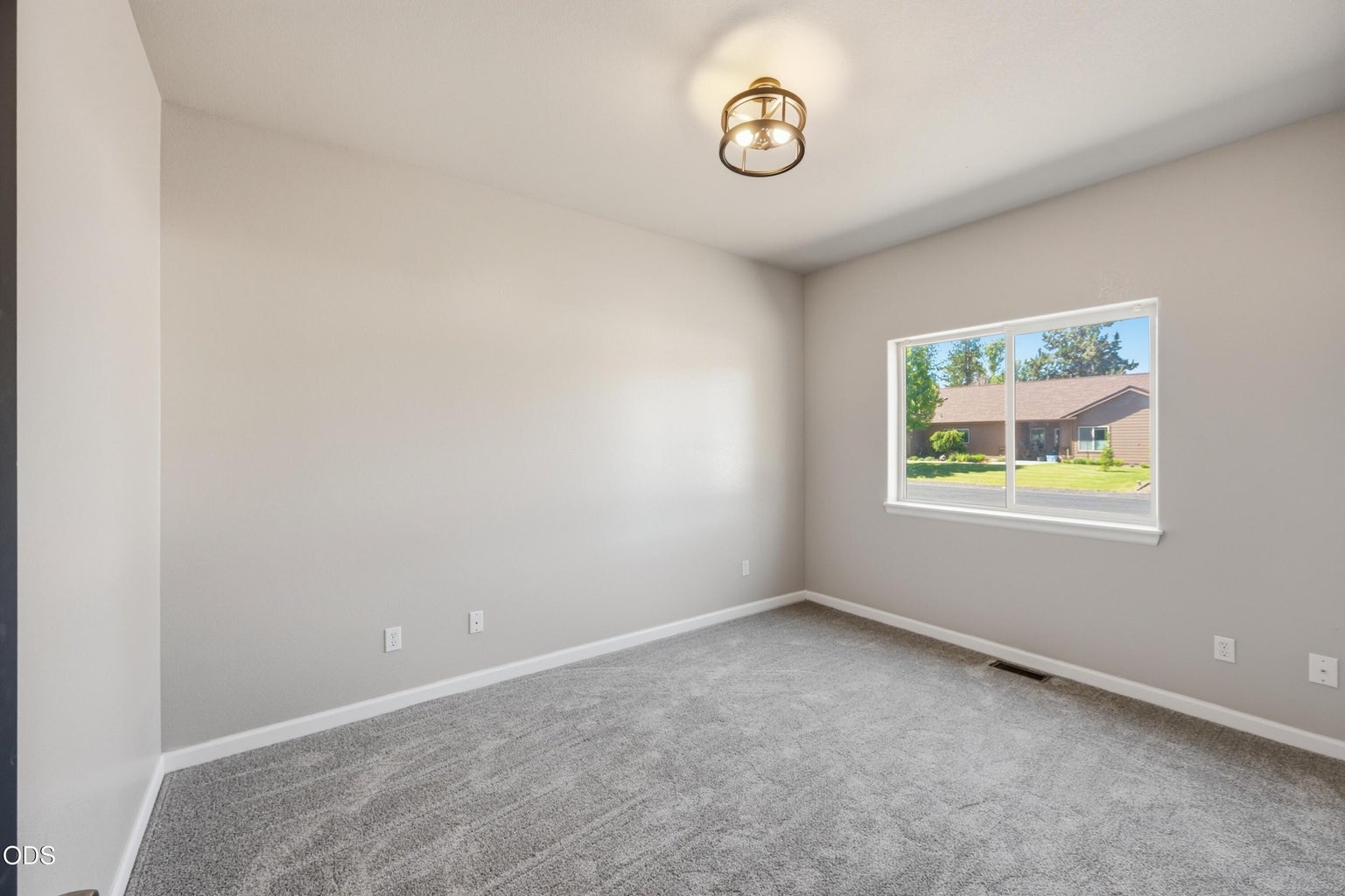 Photo of 502 Foss Drive 20 of 34