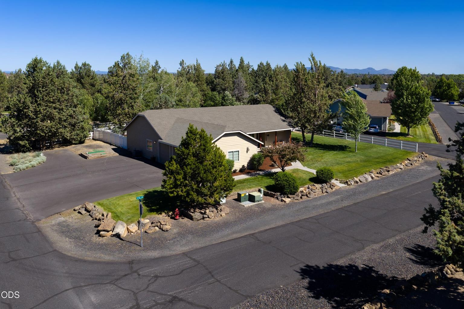 Photo of 502 Foss Drive 30 of 34