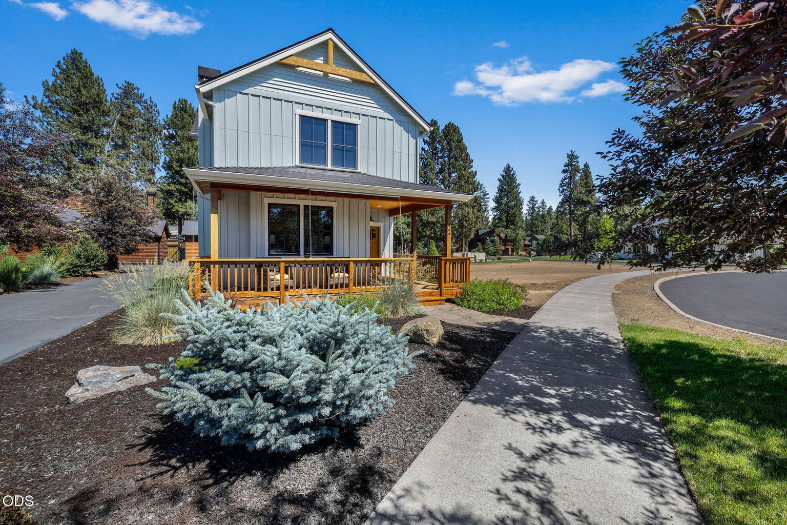 Photo of 446 S Cottonwood Street 3 of 57