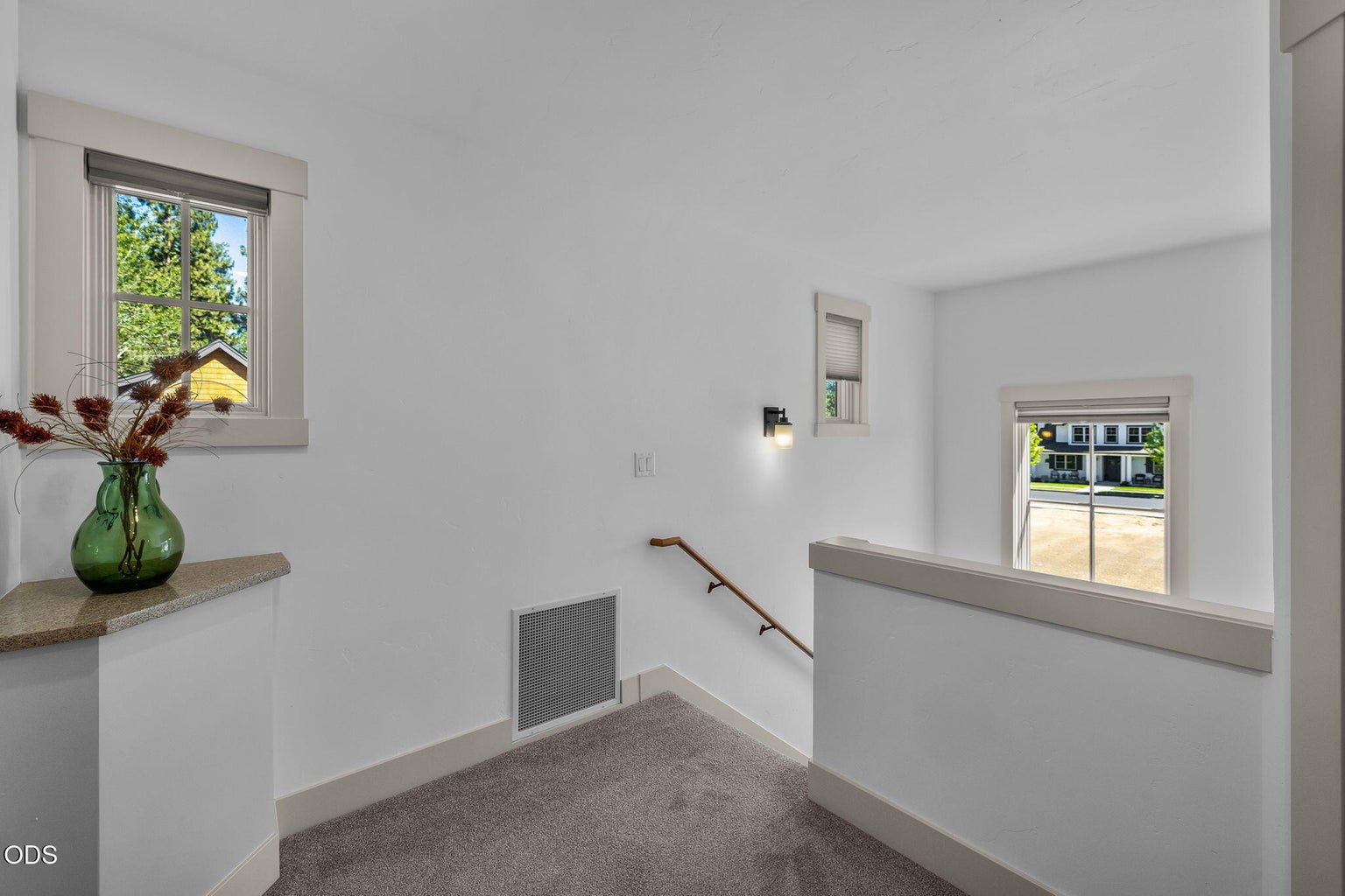 Photo of 446 S Cottonwood Street 20 of 57