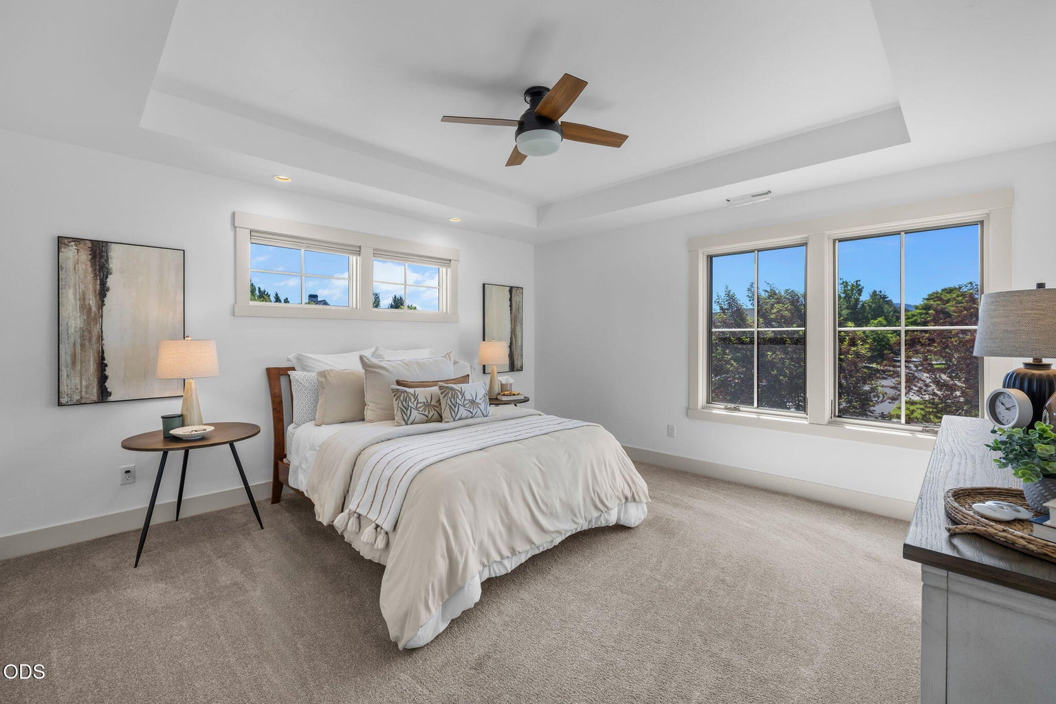 Photo of 446 S Cottonwood Street 25 of 57