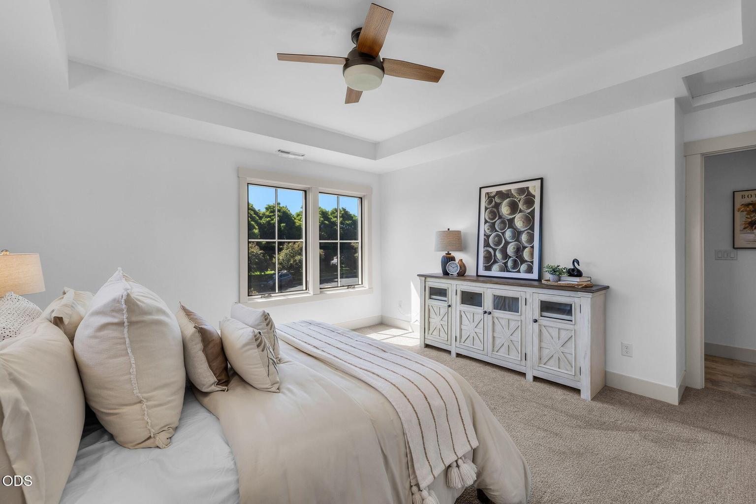 Photo of 446 S Cottonwood Street 27 of 57