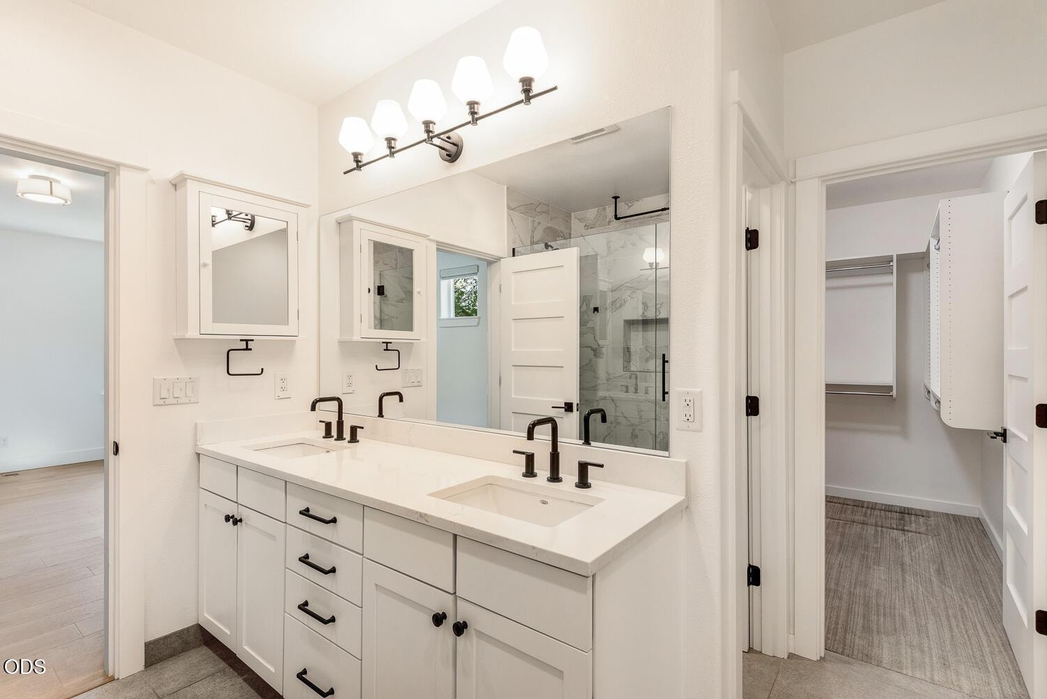 Photo of 1641 W Hill Avenue 17 of 35