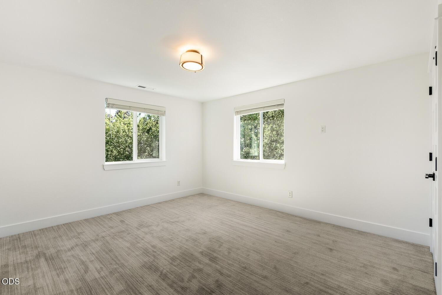 Photo of 1641 W Hill Avenue 21 of 35