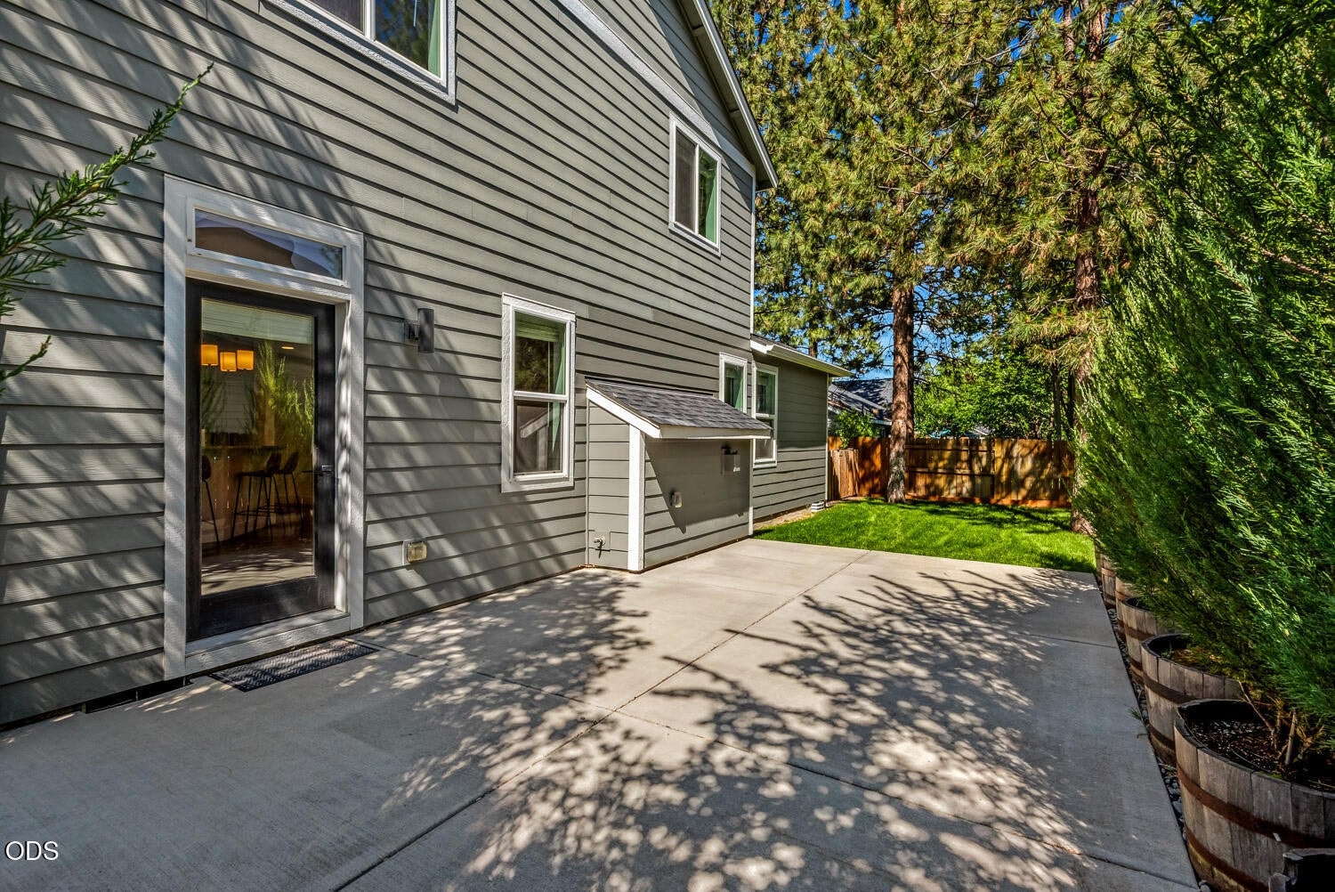 Photo of 1641 W Hill Avenue 33 of 35