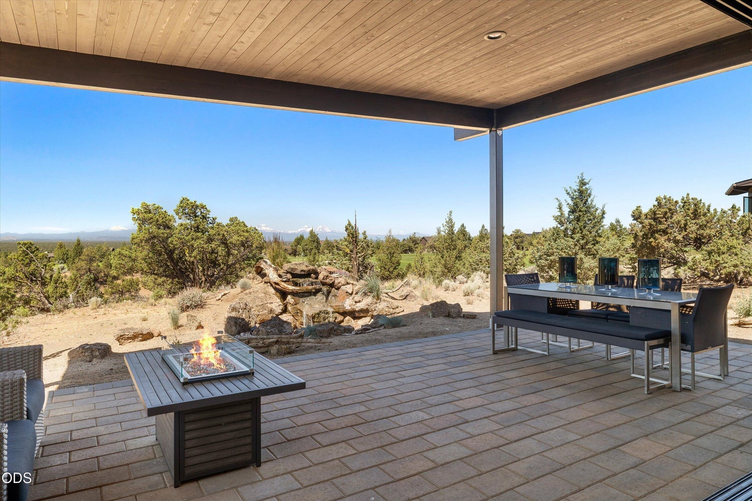 Back to the highlight of the home: the covered back patio