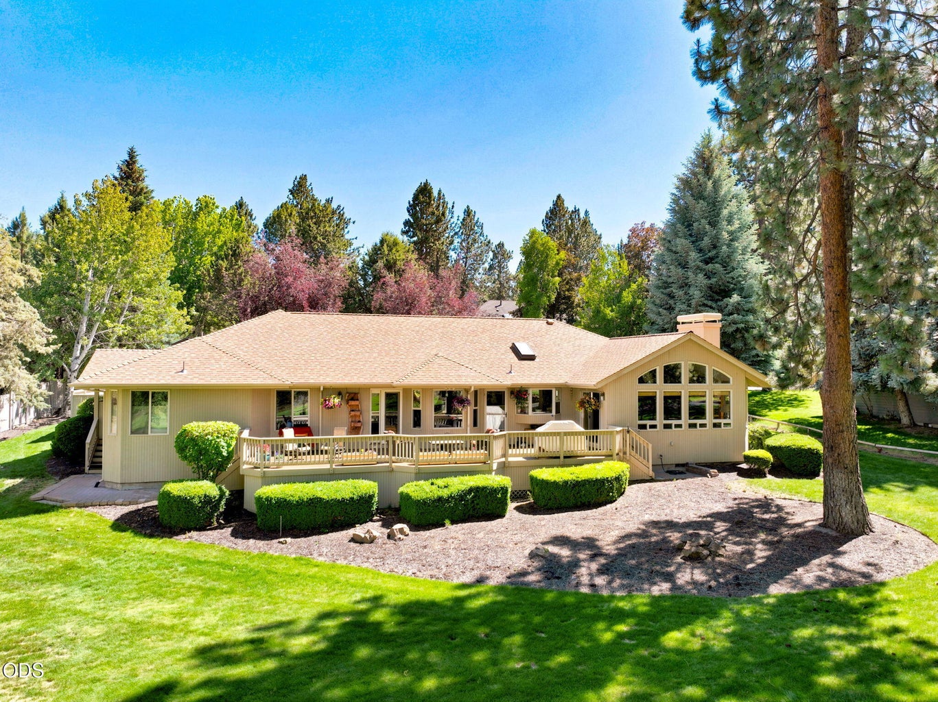Photo of 20490 Timberline Court 30 of 36
