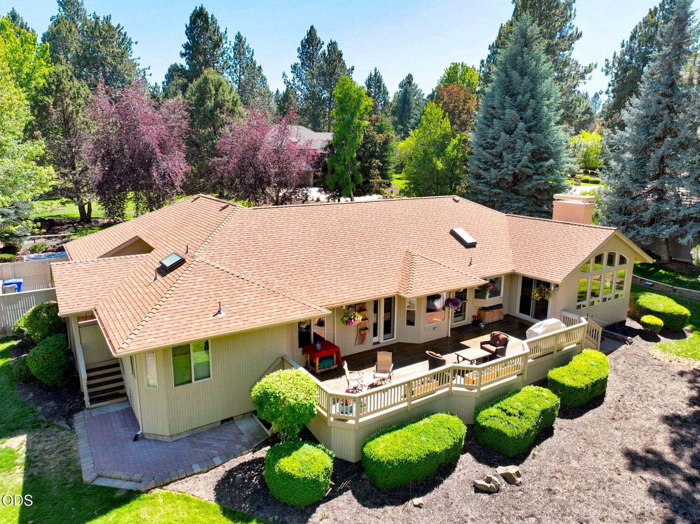 Photo of 20490 Timberline Court 33 of 36
