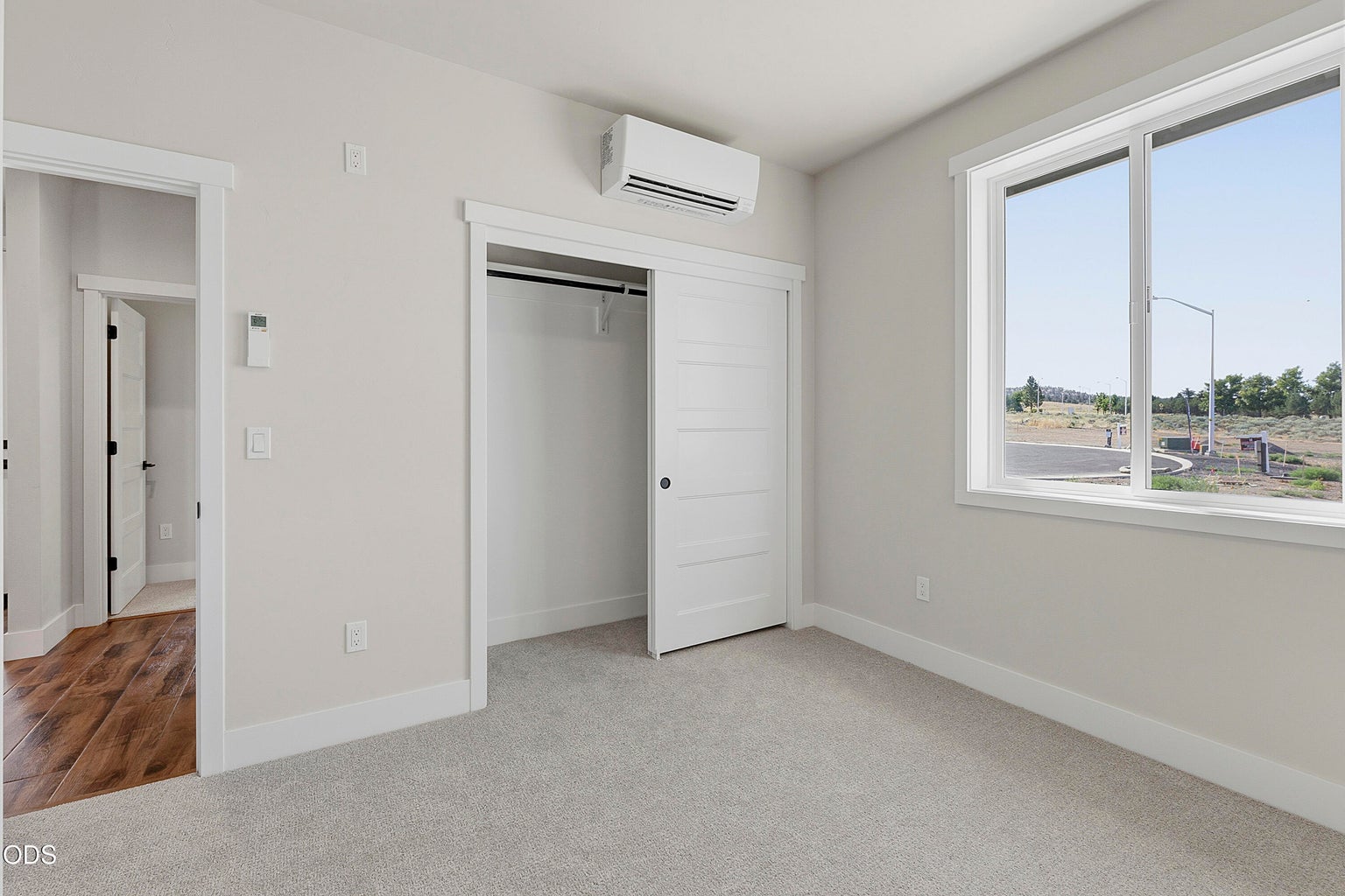 Photo of 790 SE CUB CT. Court 25 of 39