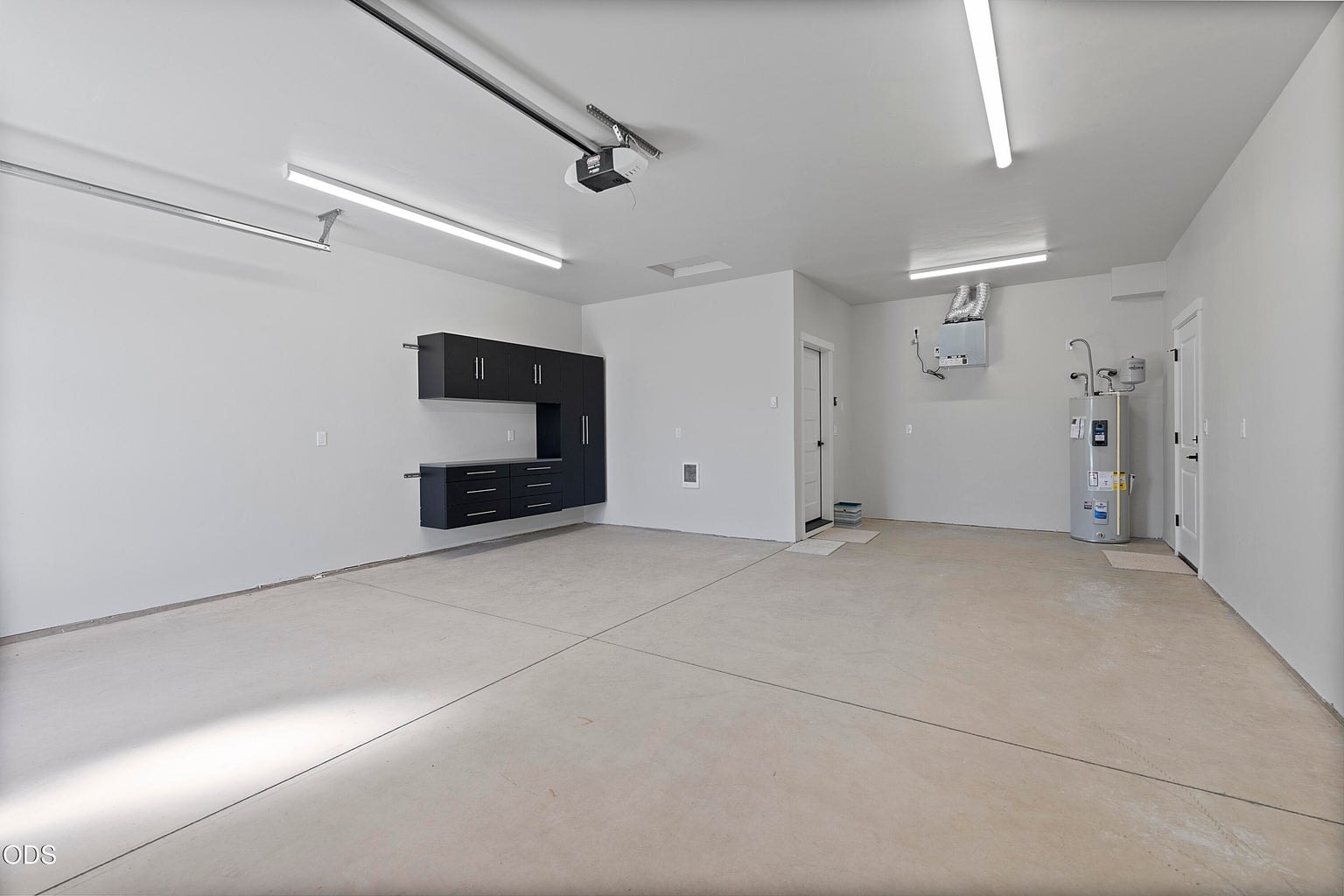 Photo of 790 SE CUB CT. Court 34 of 39