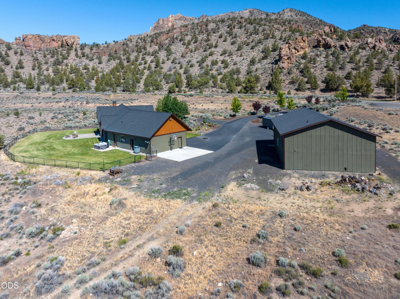 Photo of 20900 NW Butler Road 4 of 43