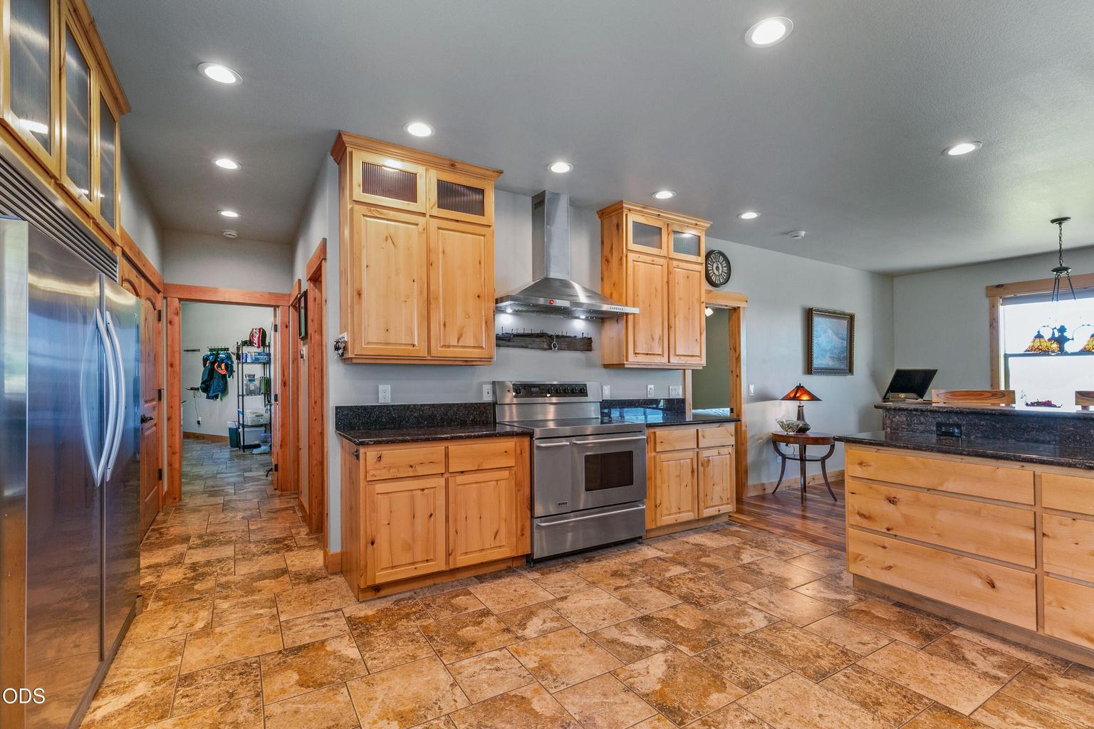 Photo of 20900 NW Butler Road 14 of 43