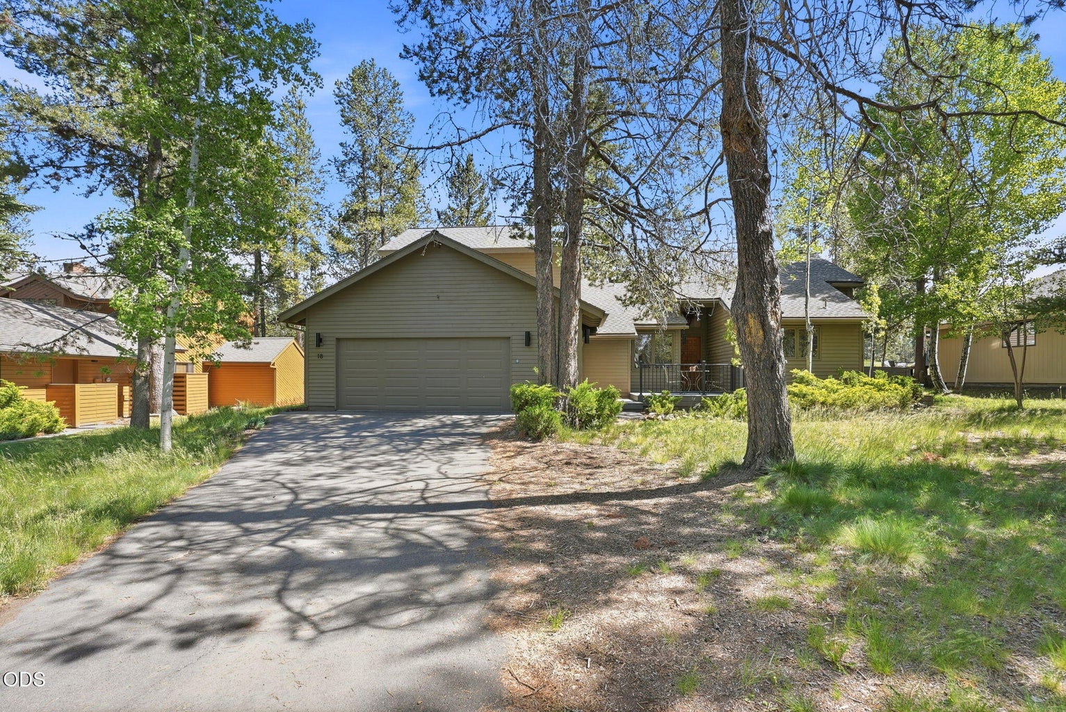 Photo of 17901 Red Cedar Lane 1 of 43