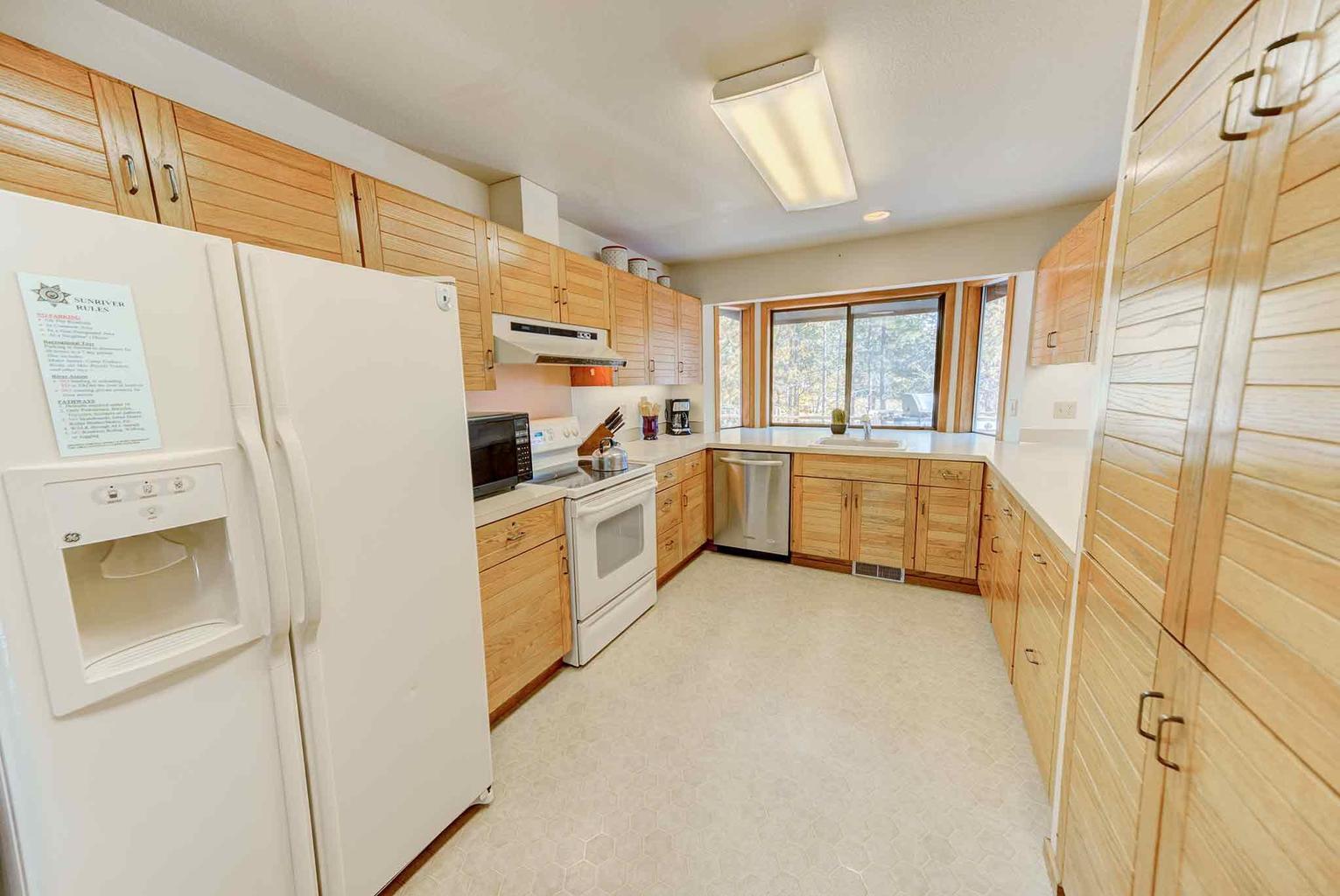 Photo of 57598 White Elm 18 of 32