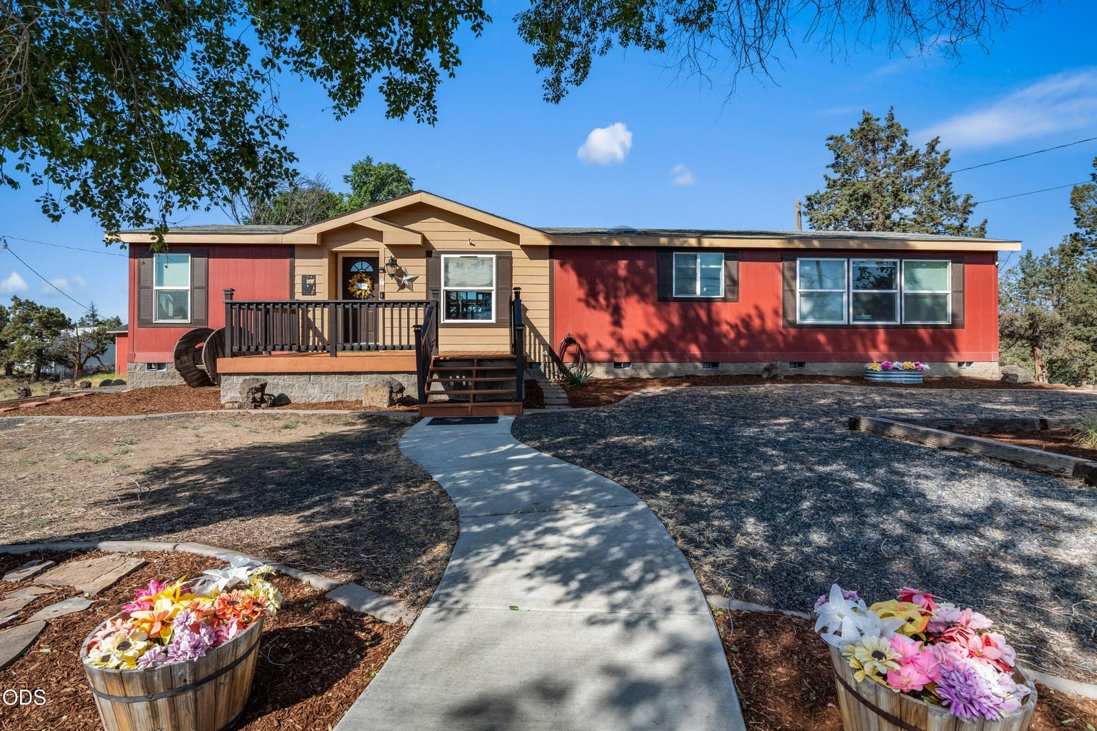 Photo of 4900 NW Homestead Way 1 of 56