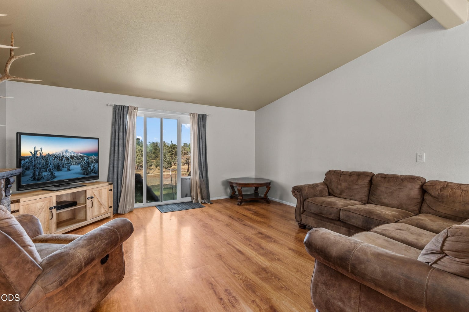 Photo of 4900 NW Homestead Way 3 of 56