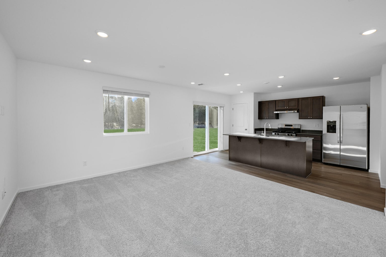 Photo of 16673 Cottage Pine St 5 of 32