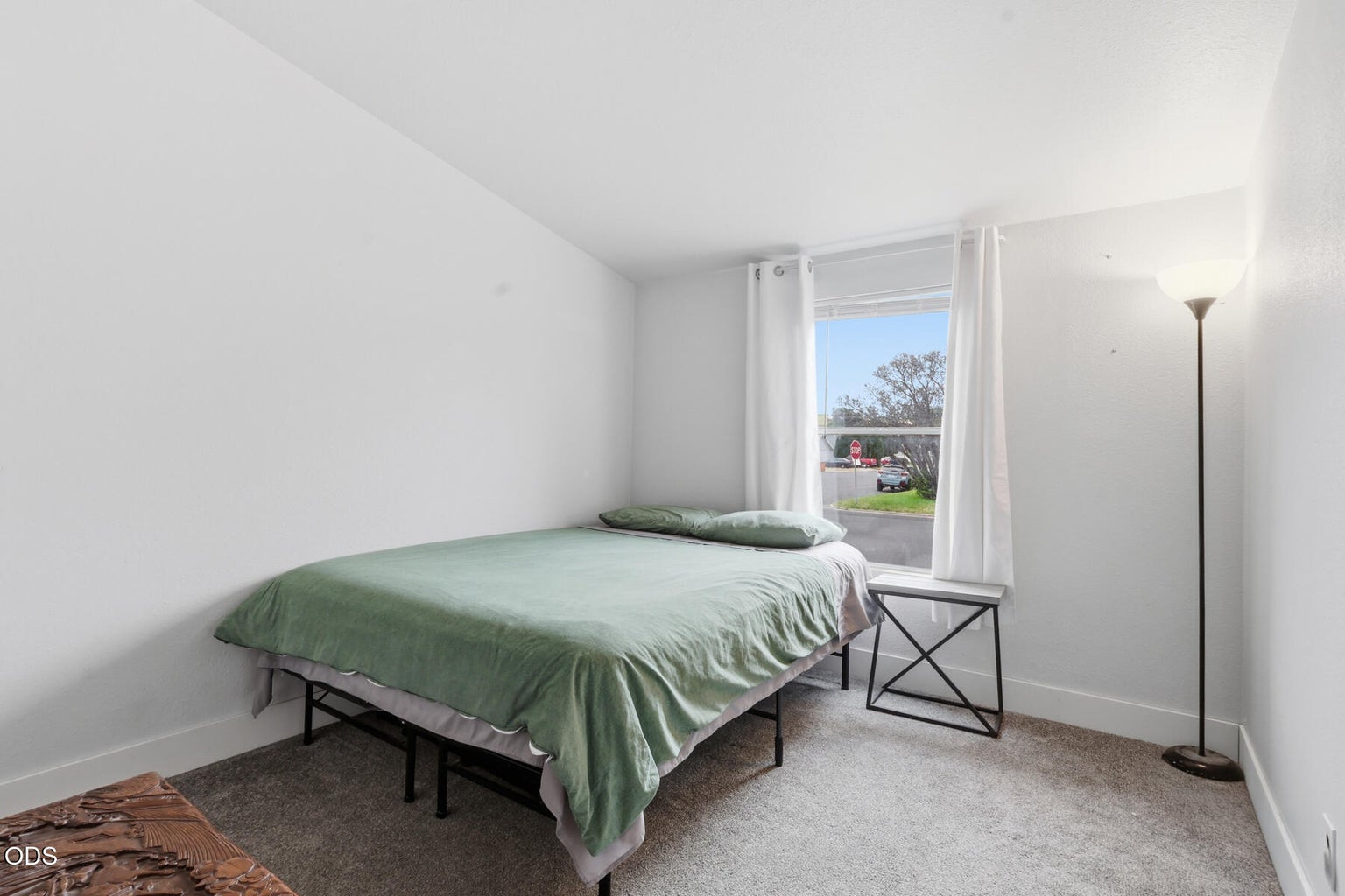 Photo of 194 SE Garner Street 12 of 30