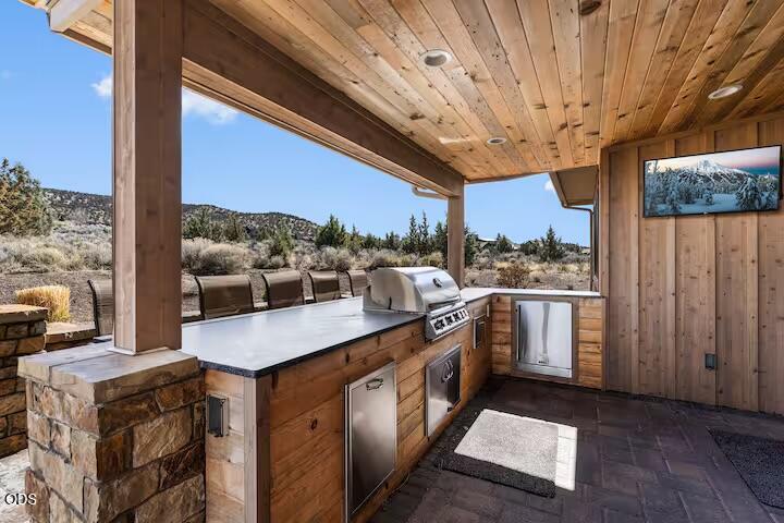 Photo of 15175 SW Two Saddle Court 45 of 61