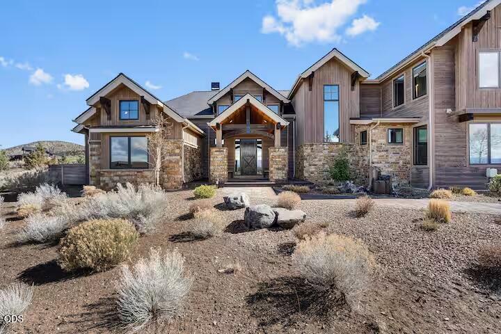 Photo of 15175 SW Two Saddle Court 3 of 61
