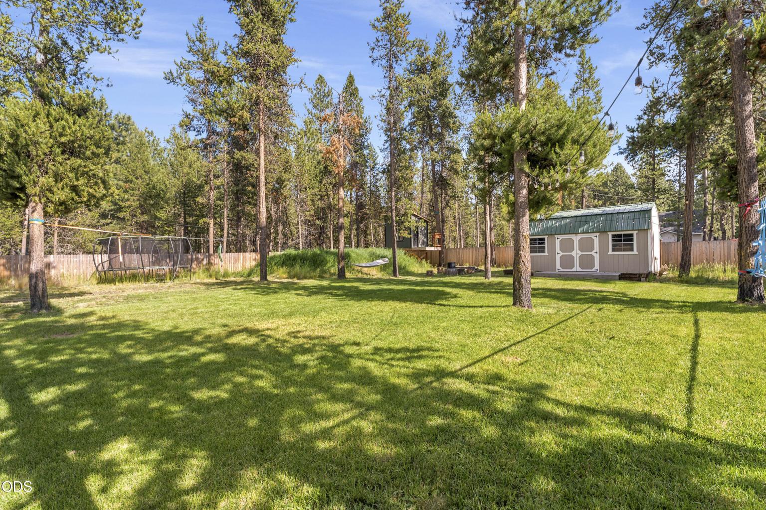 Photo of 17169 Kingsburg Road 12 of 78