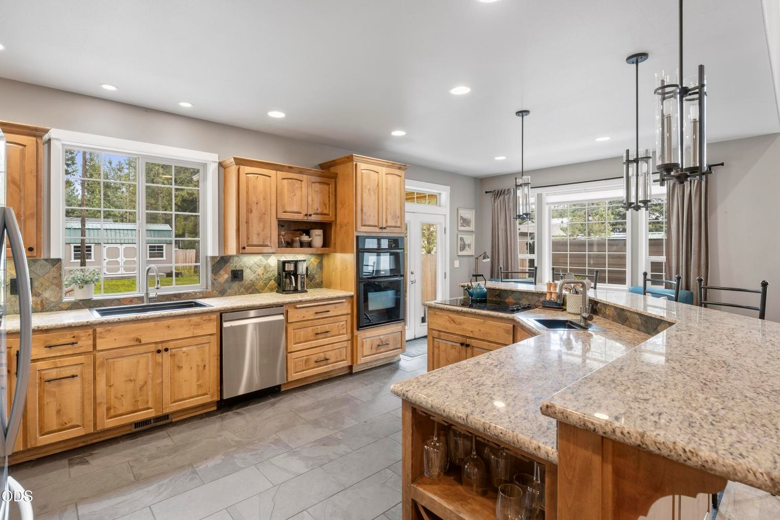 Photo of 17169 Kingsburg Road 29 of 78