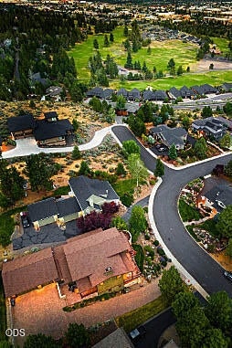 Bird's eye view of home - golf not far away!