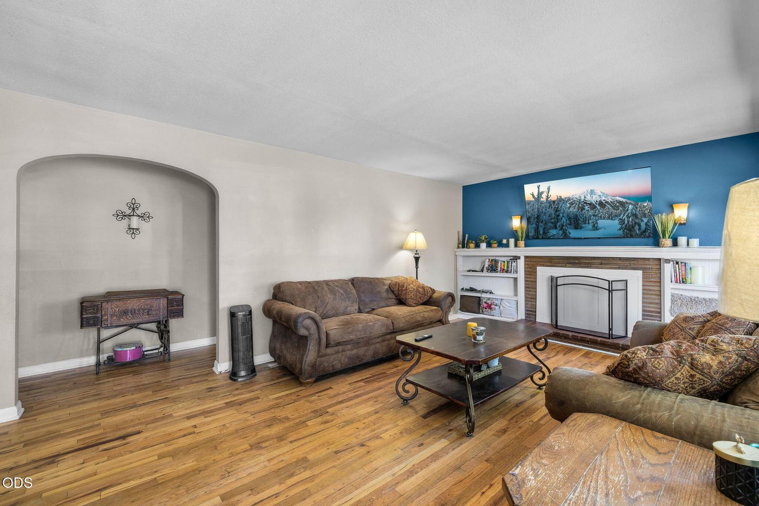 Photo of 1036 SW 13th Street 6 of 29