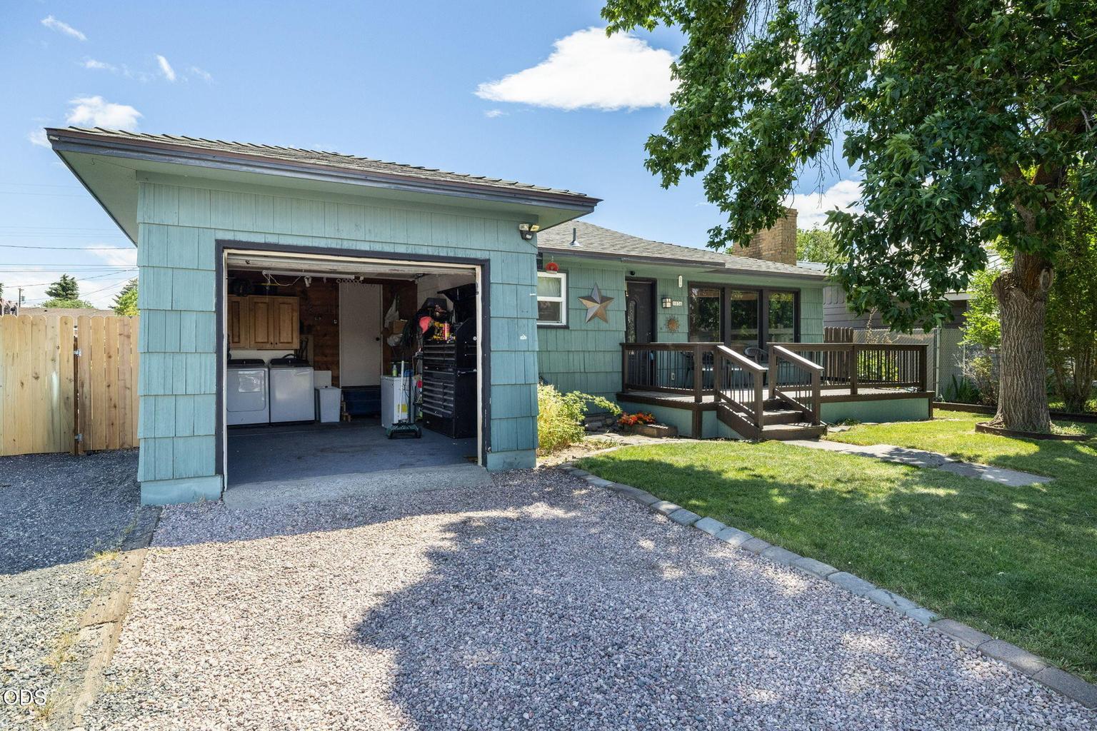 Photo of 1036 SW 13th Street 3 of 29