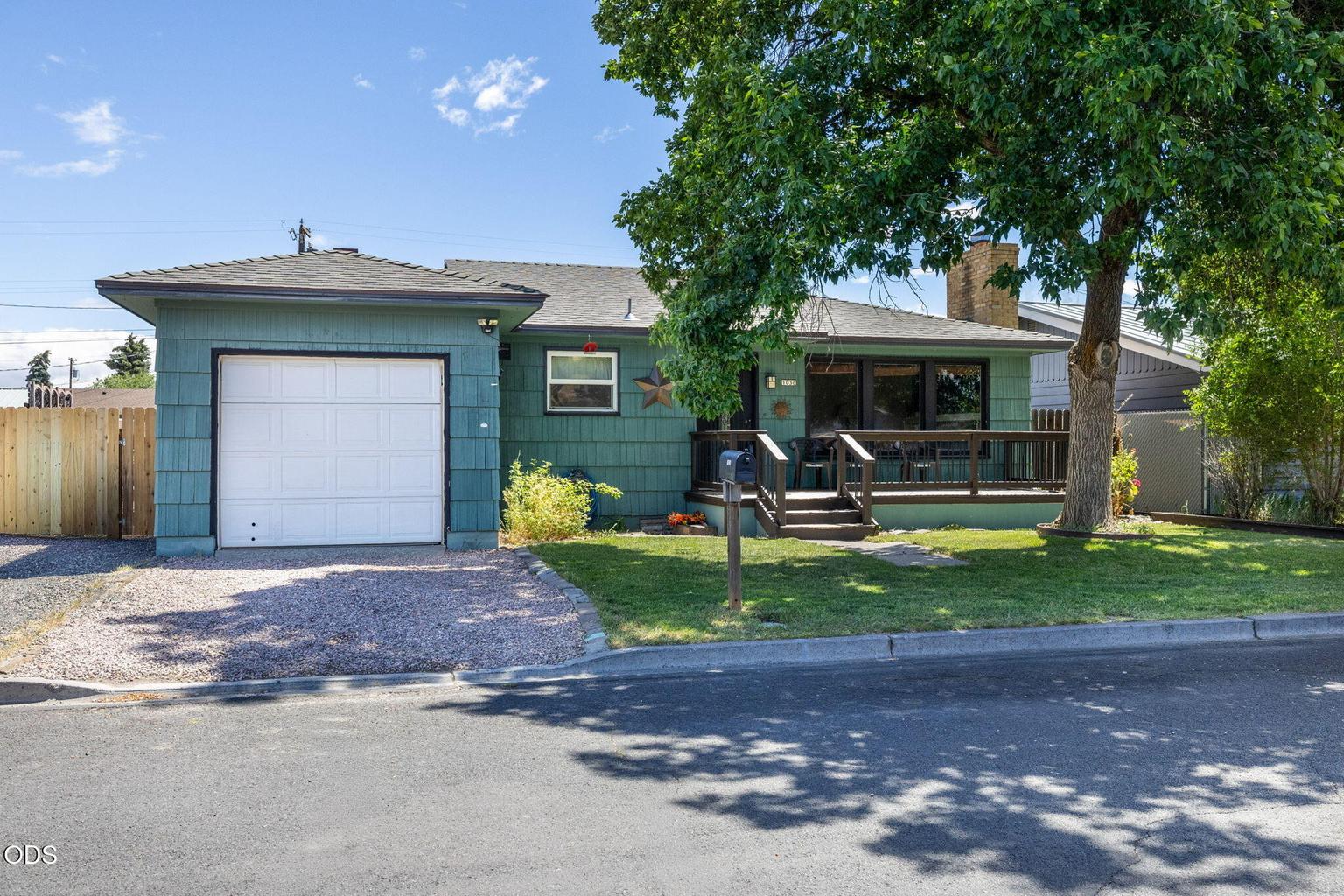 Photo of 1036 SW 13th Street 1 of 29