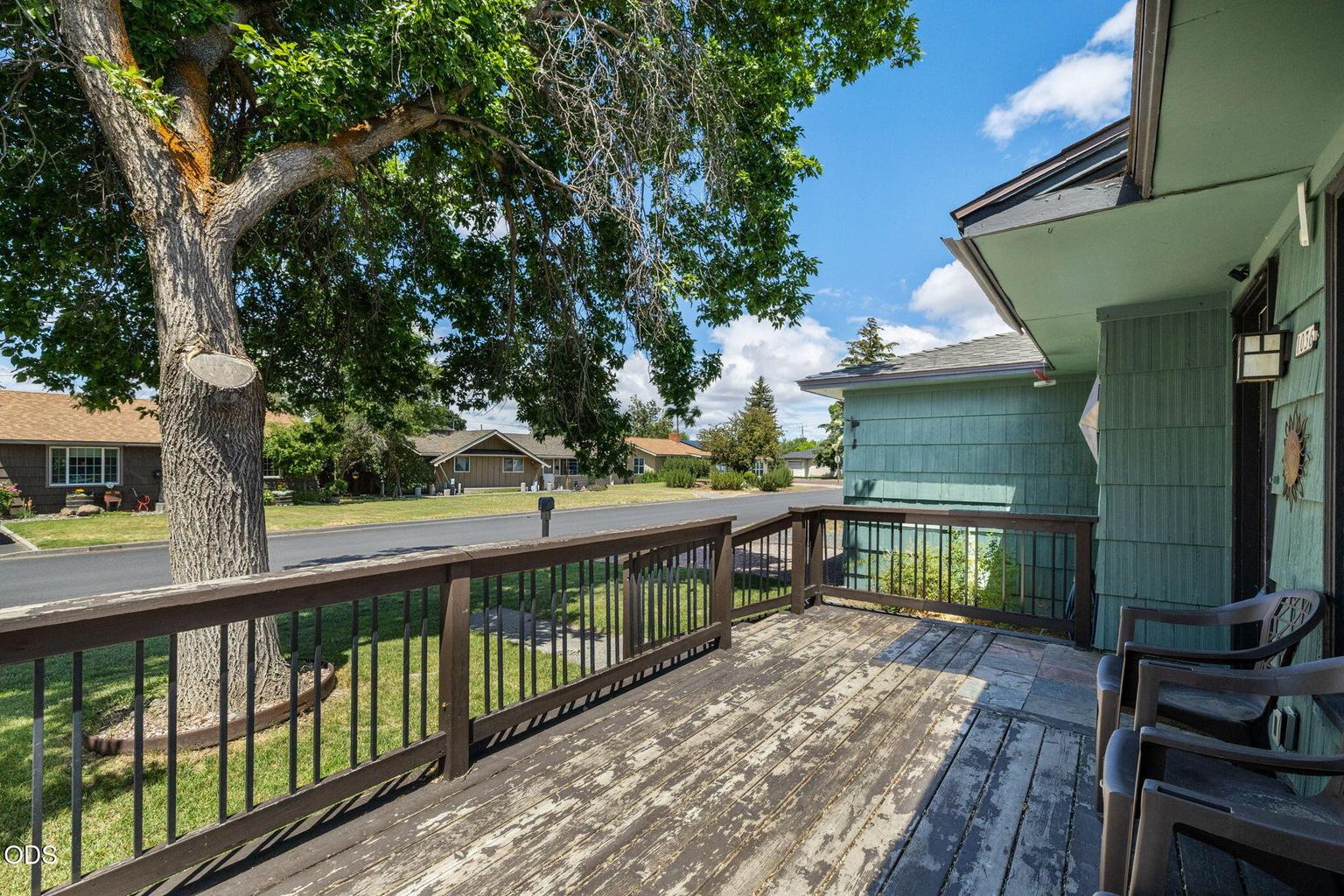 Photo of 1036 SW 13th Street 5 of 29