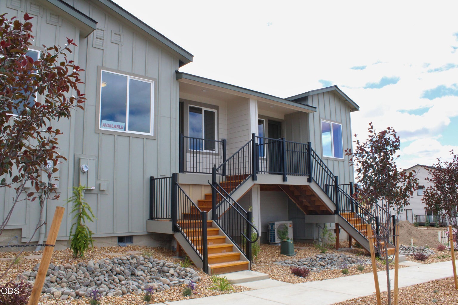Photo of 3954 SW 39th Street 2 of 28