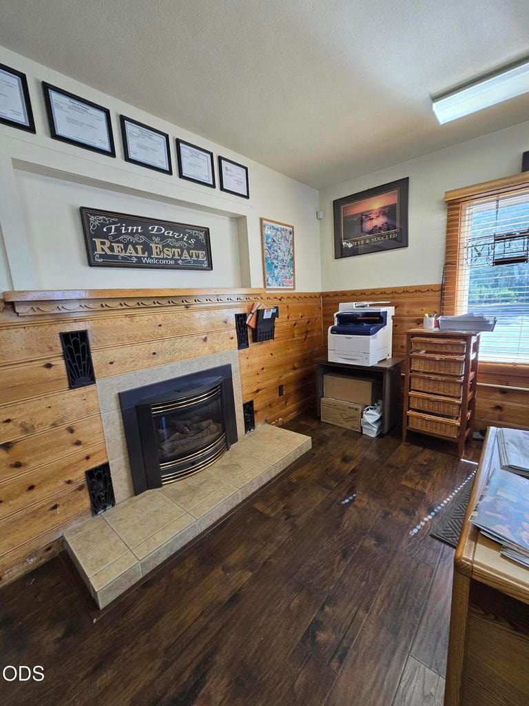 Photo of 1427 SW Highland Avenue 8 of 18