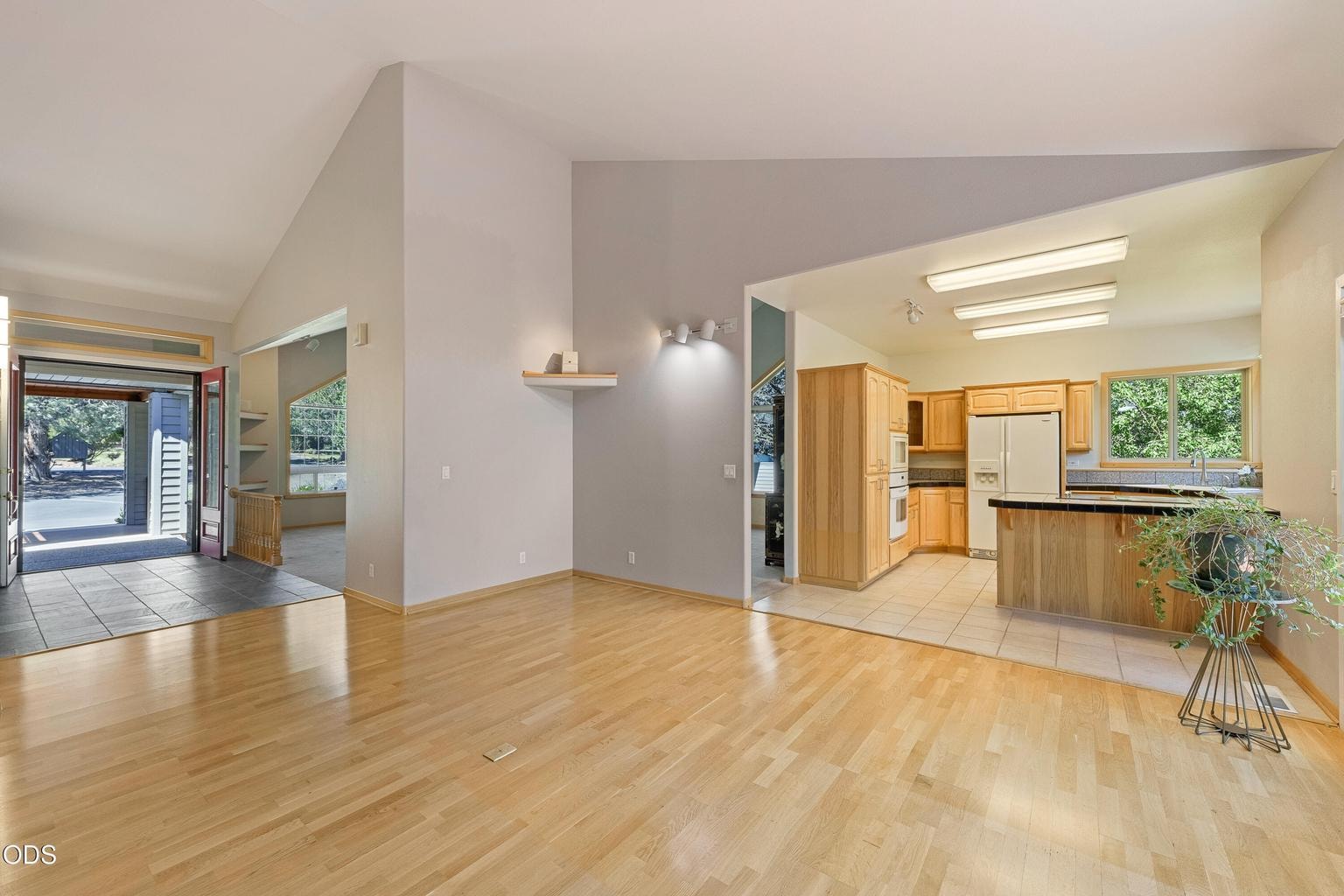 Photo of 474 Tanager Drive 21 of 75