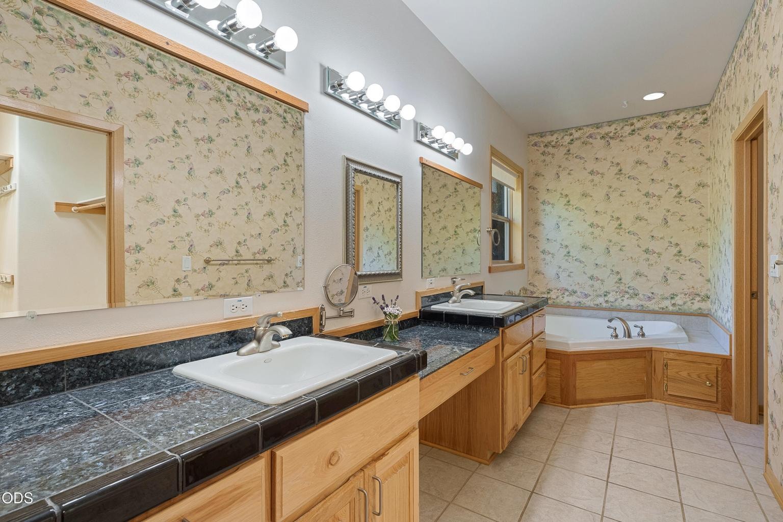 Primary bath with double sinks.