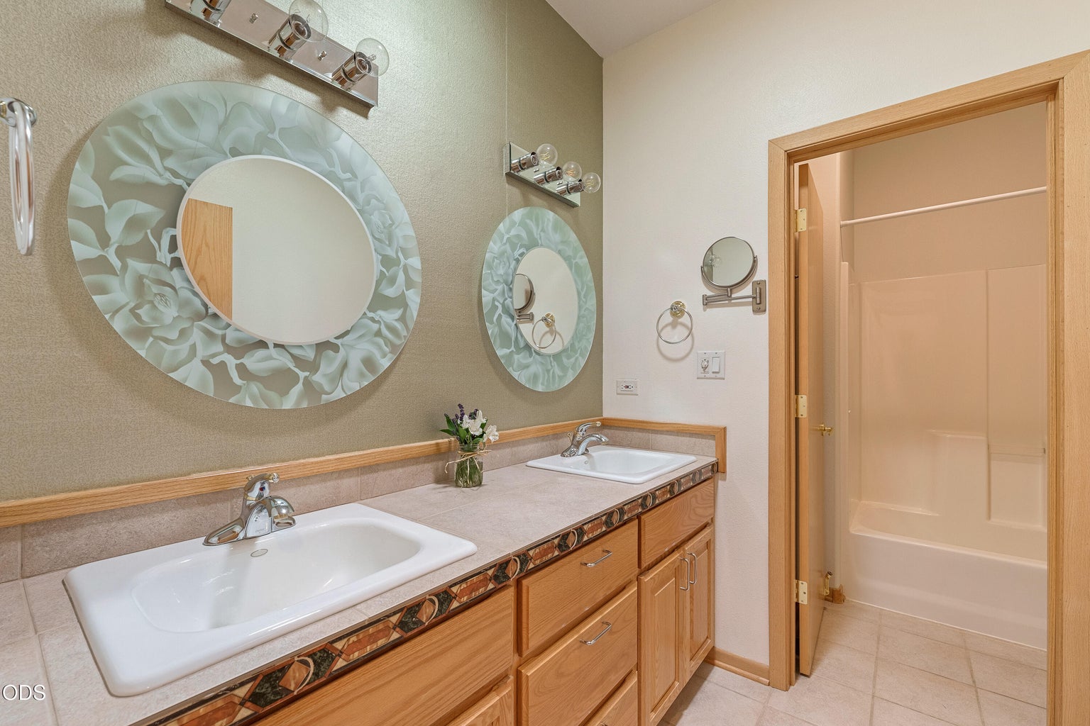 2nd full bathroom.