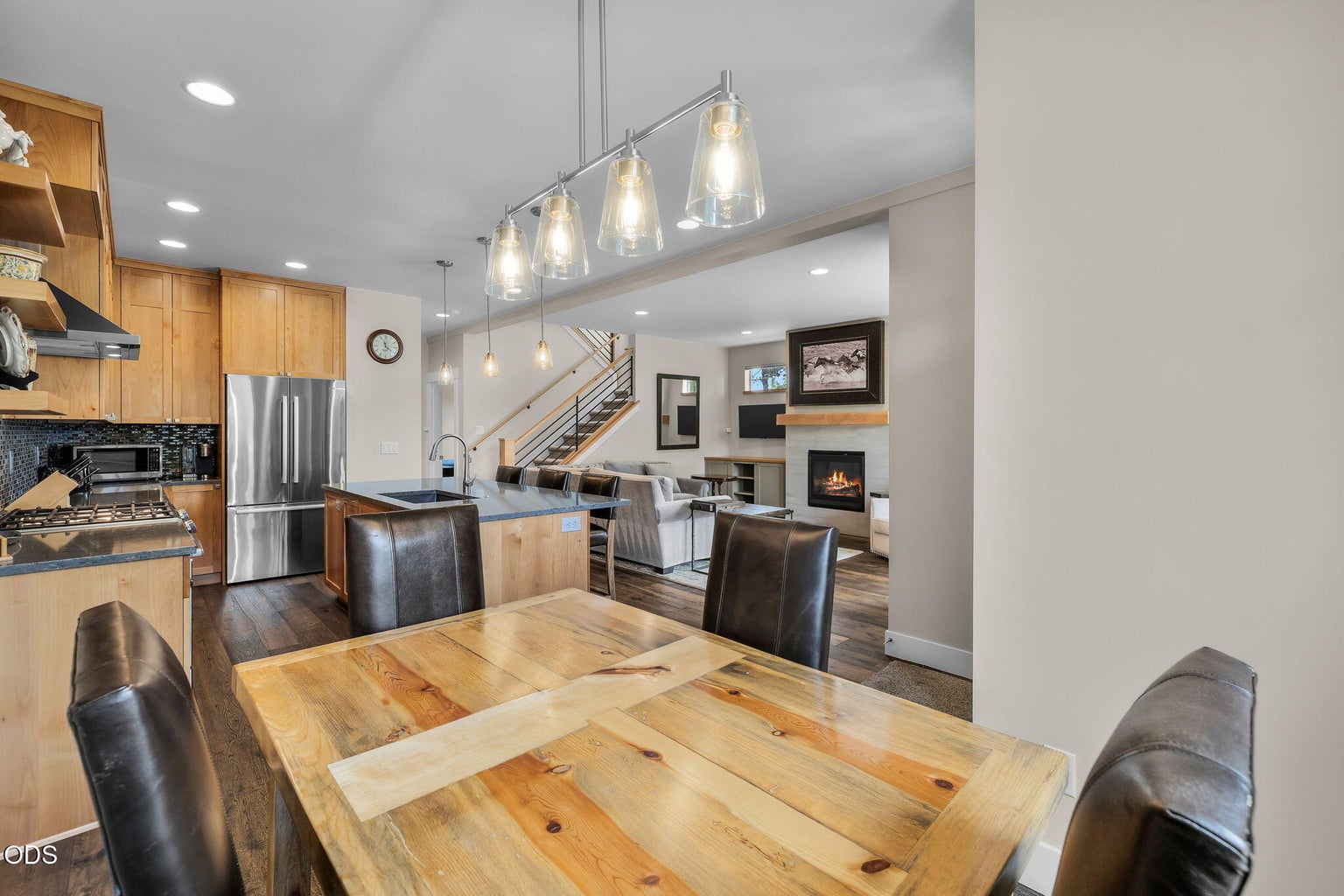 Photo of 1087 N Lavender Lane 7 of 50
