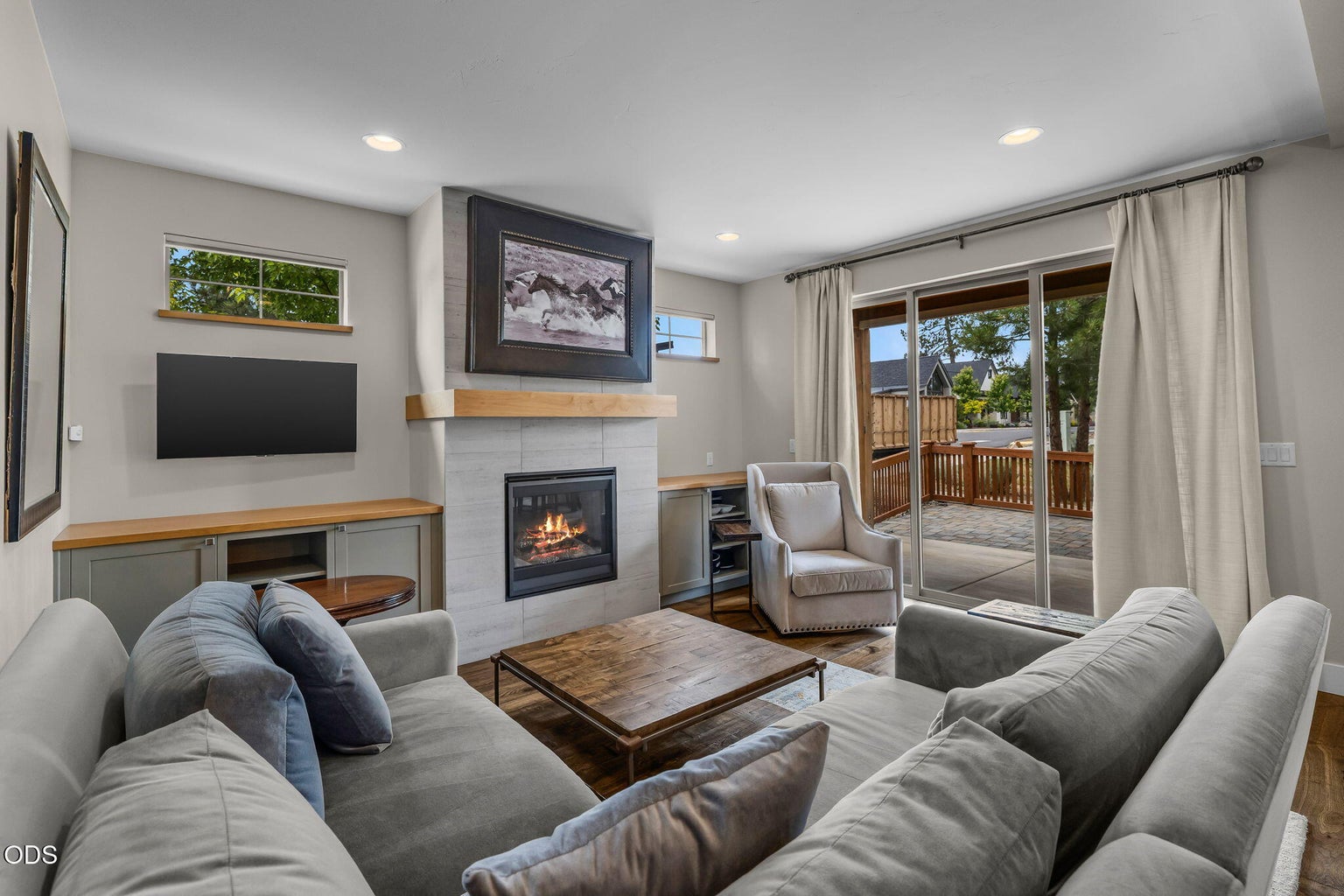 Photo of 1087 N Lavender Lane 12 of 50