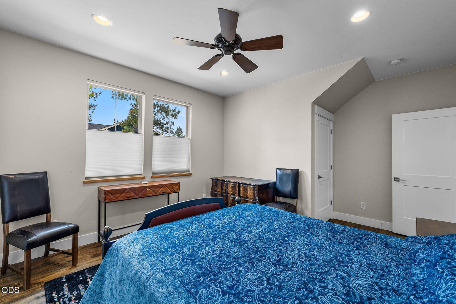 Photo of 1087 N Lavender Lane 15 of 50
