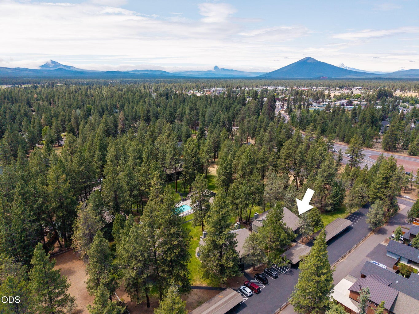 Photo of 897 E Desperado Trail 36 of 43