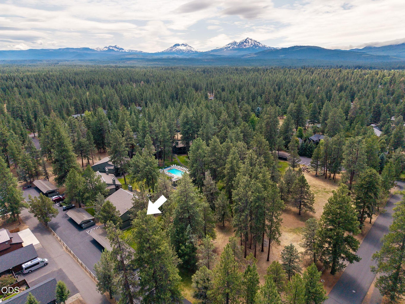 Photo of 897 E Desperado Trail 37 of 43