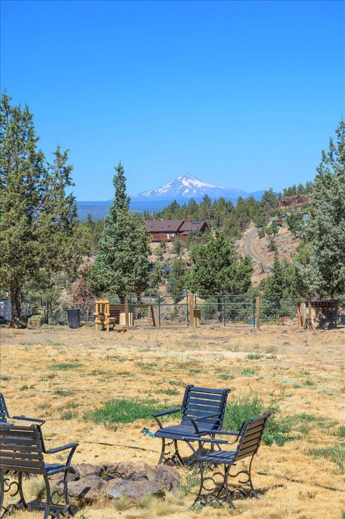 Fire pit with mountain views