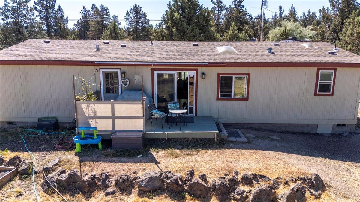 Photo of 13770 SW Cinder Cone Loop 30 of 41