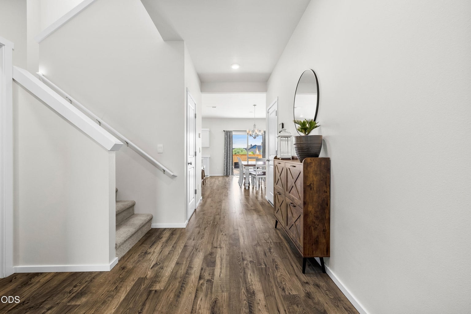 Photo of 509 SE Stetson Court 4 of 57